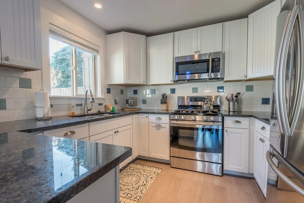 Four Seasons #4 - 2 Br Condo
