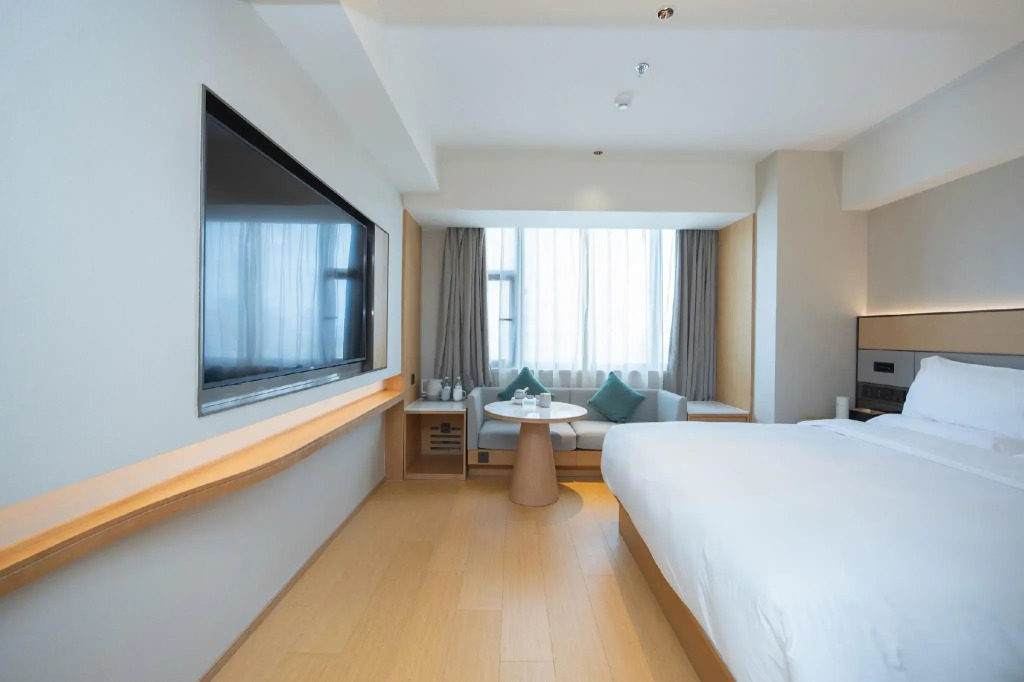 JI Hotel Shanghai Yan An Road Branch