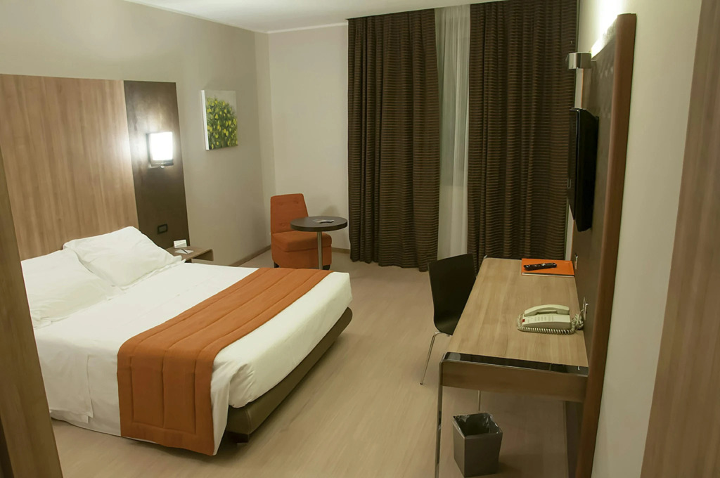 THotel Lamezia