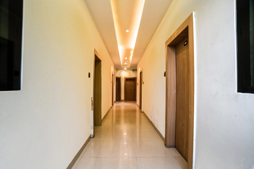 Super Hotel O MP Nagar Near Rachna Tower