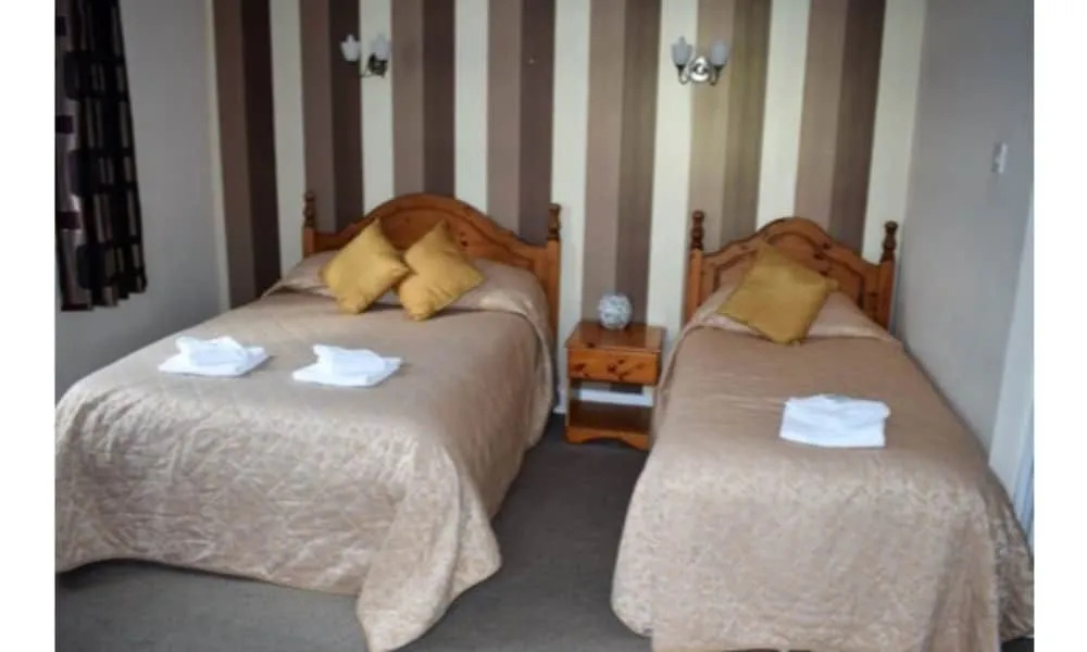 Rettendon Lodge