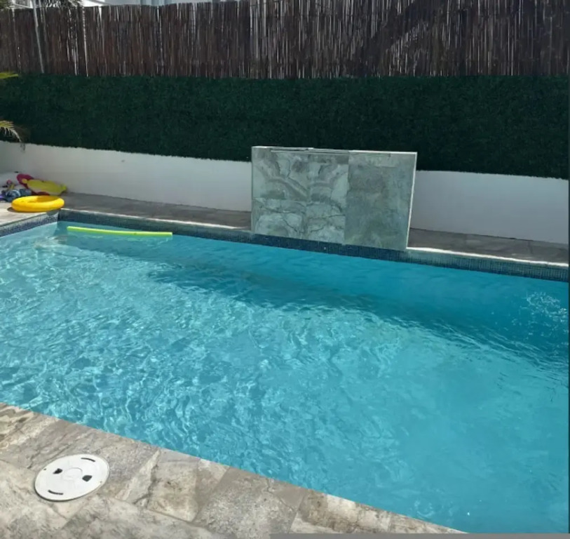 Otium Vacation Rental With Pool Steps From The Beach Parking Pet Friendly
