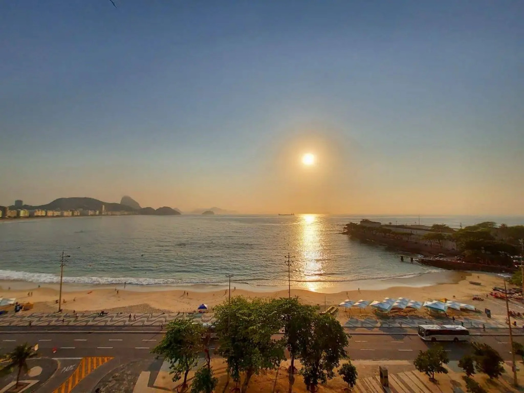 Orla Copacabana Hotel