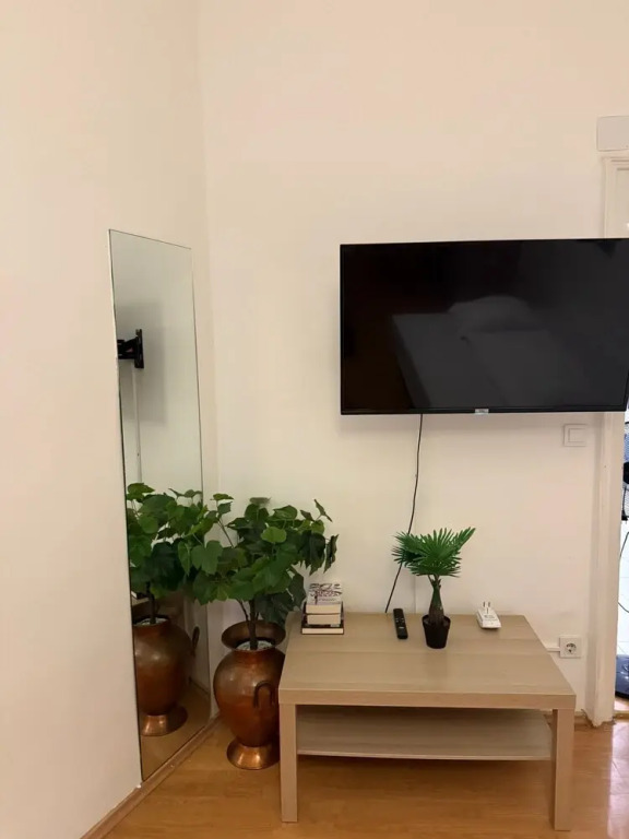 Cozy 1BR Apt Budget Stay Westbahnhof