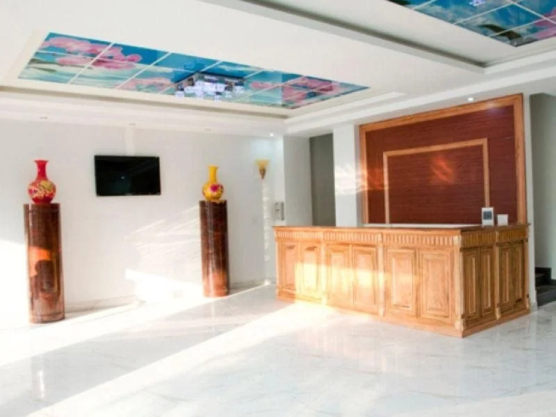 Hotel 68
