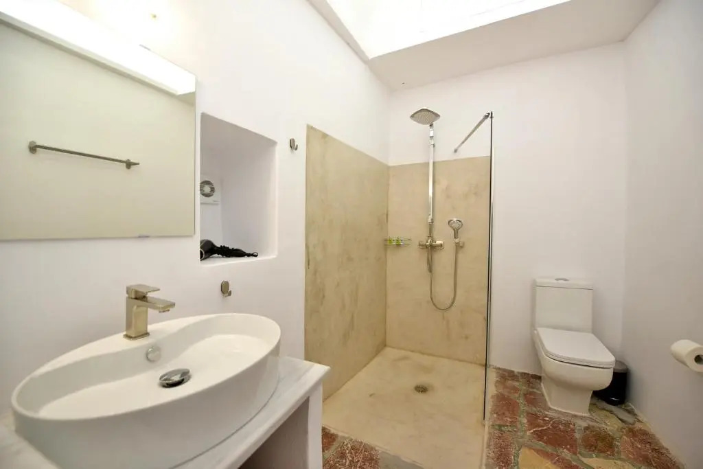 Hydra Hospitality Port Apartment