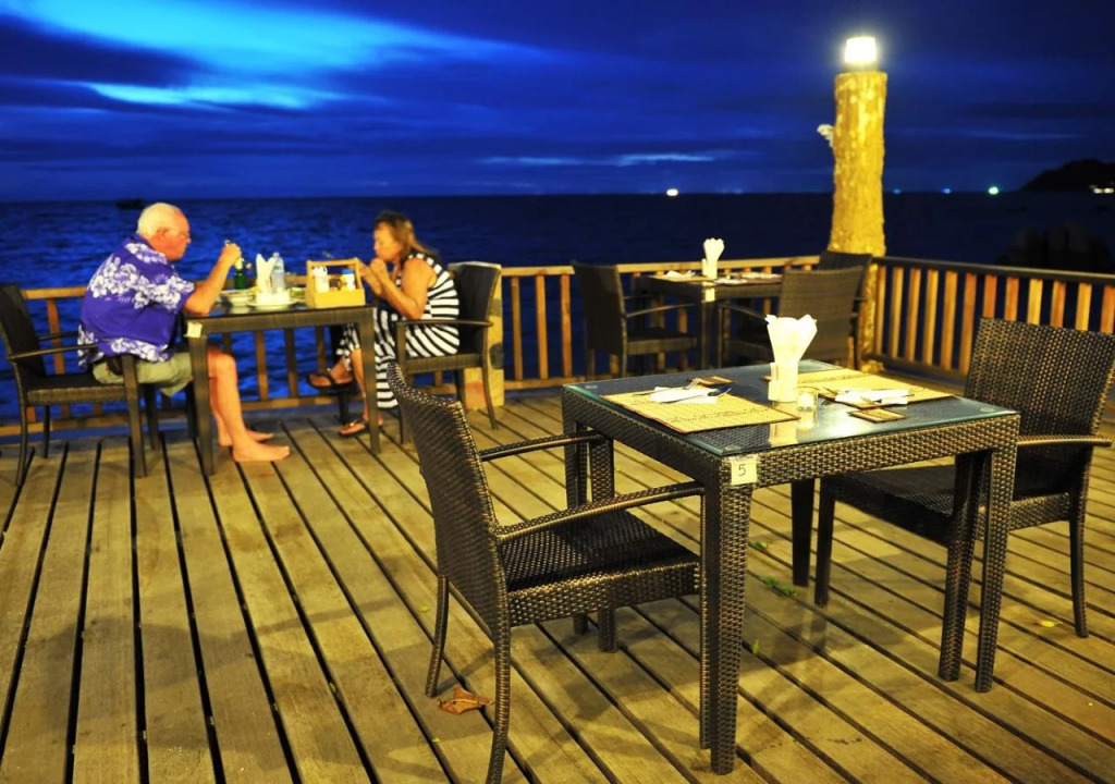 Koh Tao Beach Club