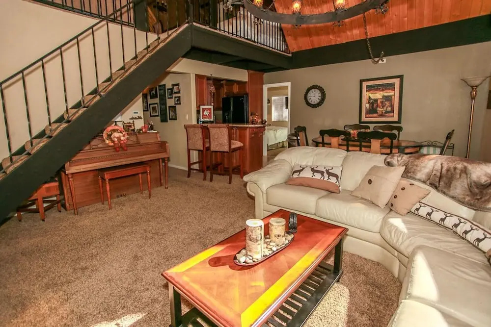 Living the Dream-1807 by Big Bear Vacations