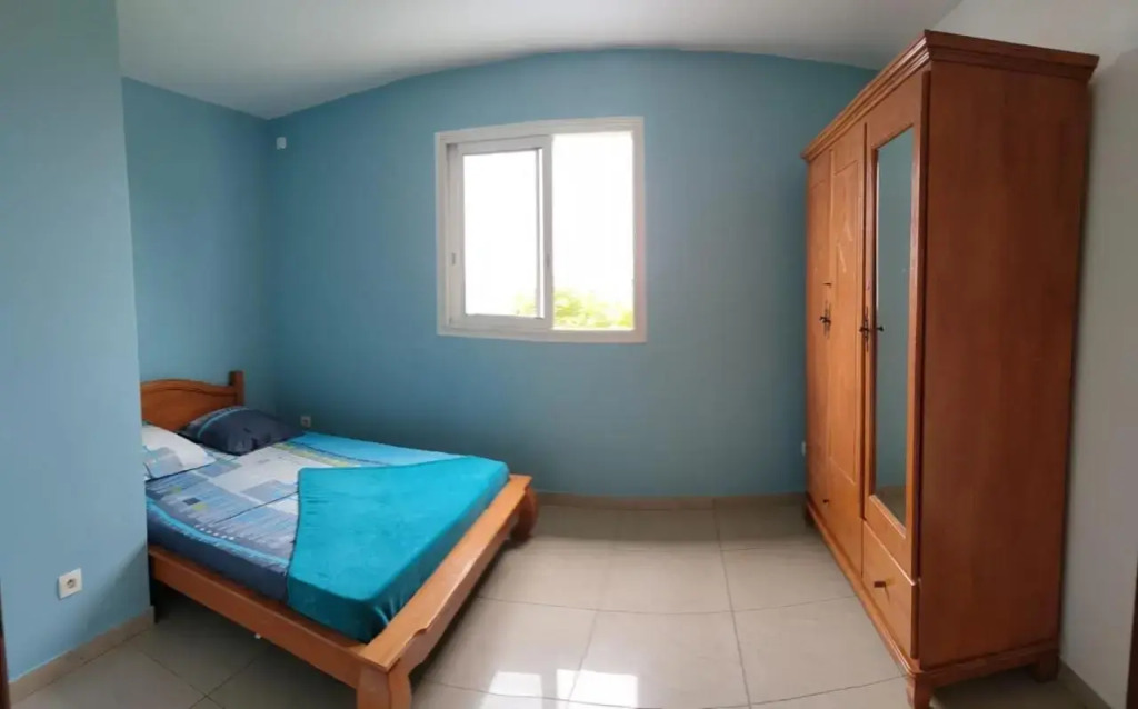 Petite maison à 12mn du bassin de Manapany