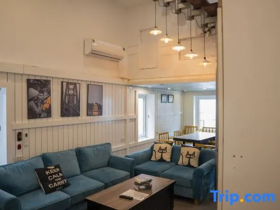 Old Quarter 3BR Home | 1km to Hoan Kiem Lake | Food & Easy Access