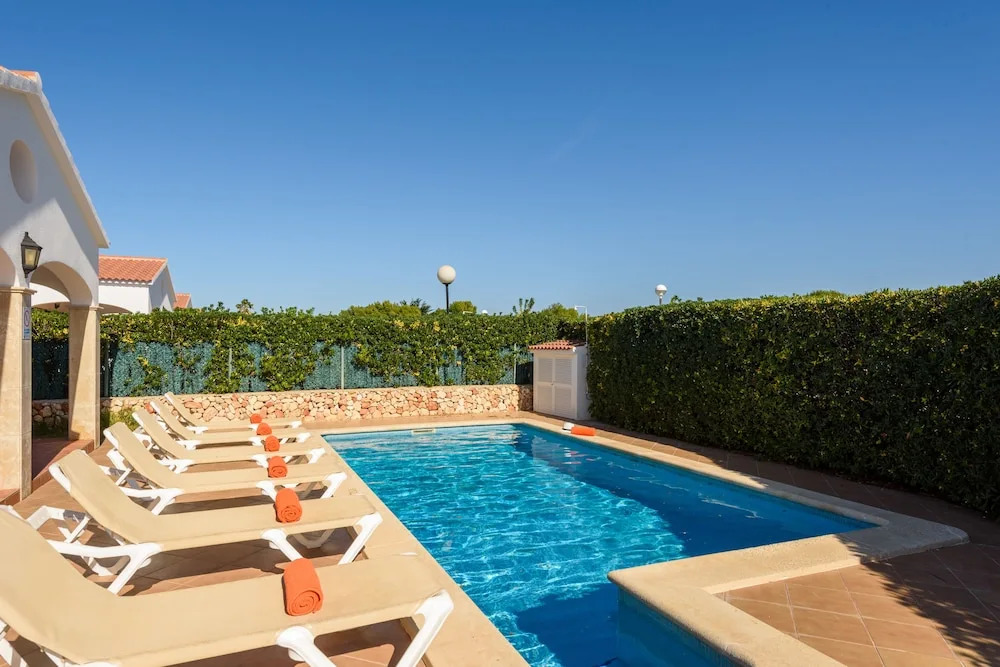 Villa Angelas by Villa Plus