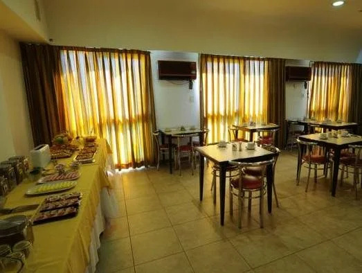 Vaness Hotel