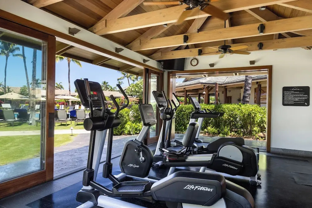 Hilton Pool Pass Included, Kolea - Luxe Penthouse, Walk to Beach