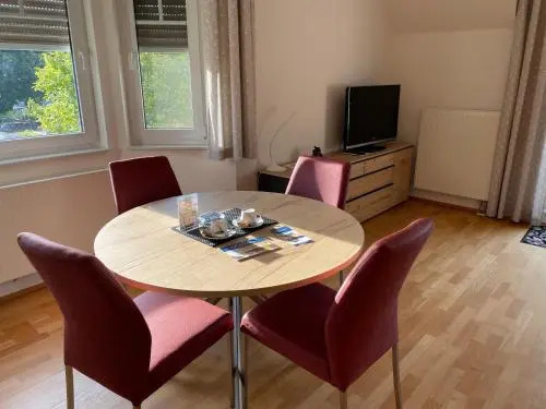 Ferienwohnung Christiane in der Villa zum Kronprinzen direkt gegenüber der SaarowTherme