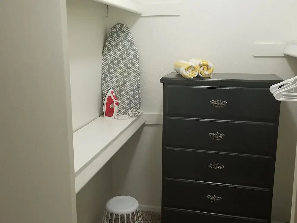 130 Fully Furnished, amenities galore! by RedAwning