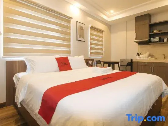RedDoorz Plus @ Bez Tower and Residences San Juan
