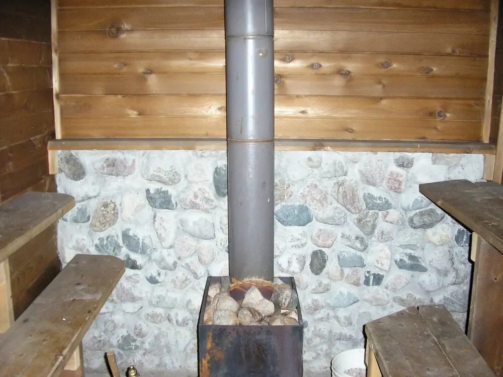 Waterfalls Lodge