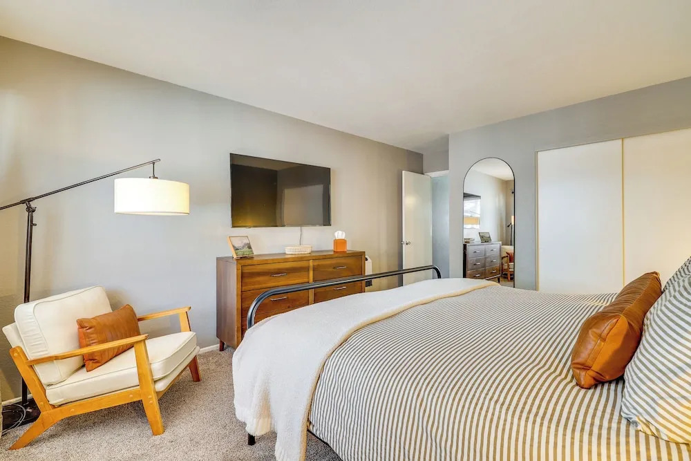 Luxe White Mountain Condo: Addt'l Rental On-site