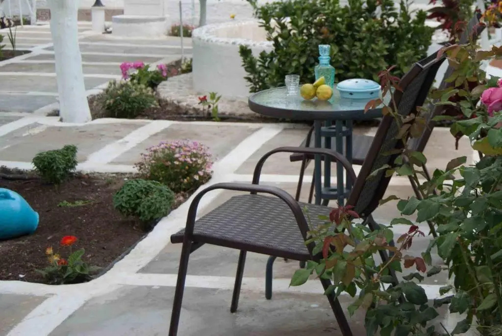 Perivoli 3-Chora(5min away from the center by car)