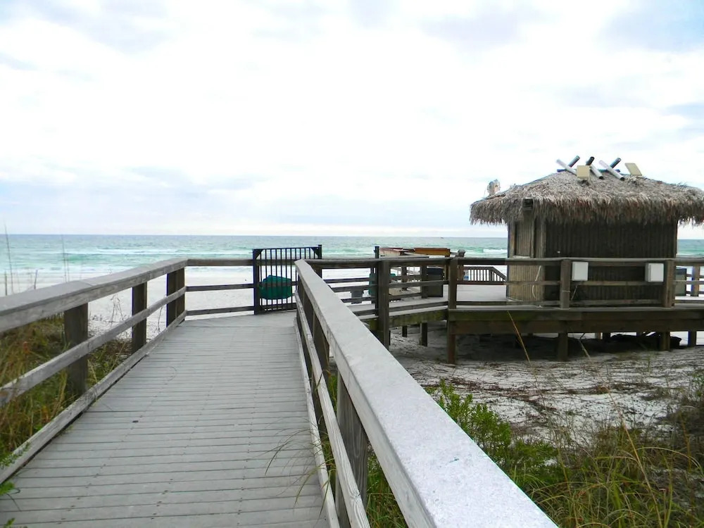 SunDestin 1703
