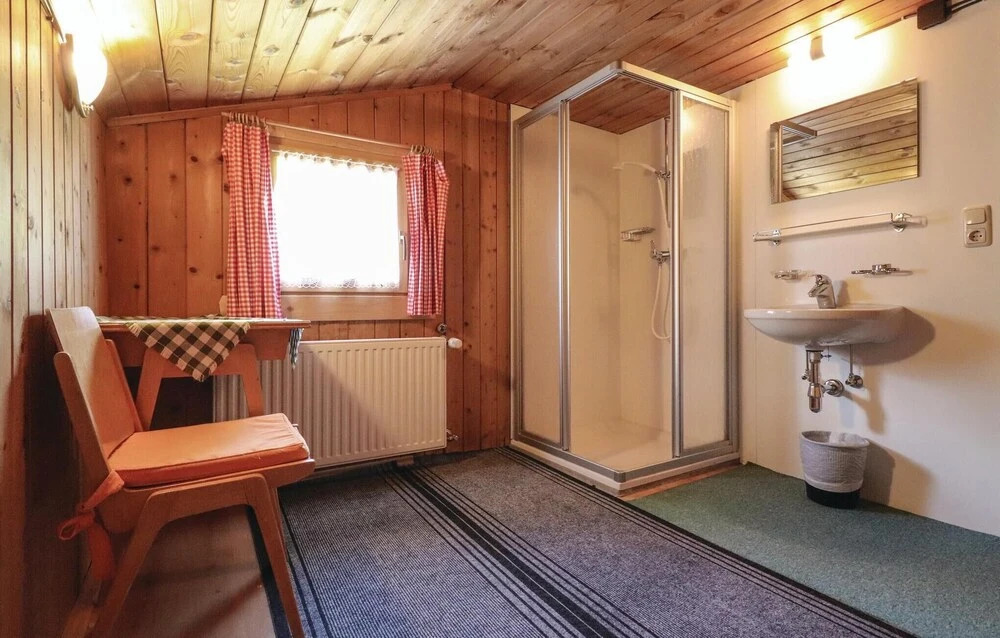 Beautiful Home in Gargellen With 5 Bedrooms and Wifi