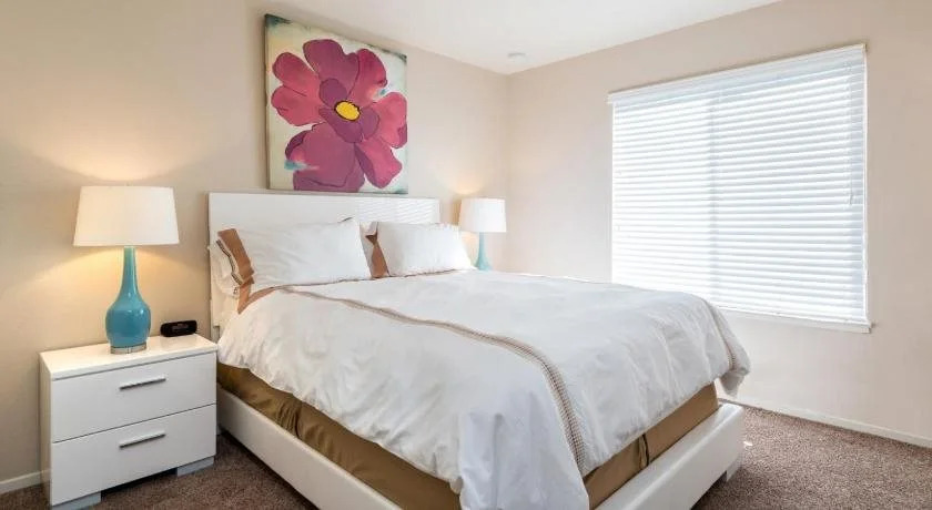 Global Luxury Suites in the heart of San Ramon