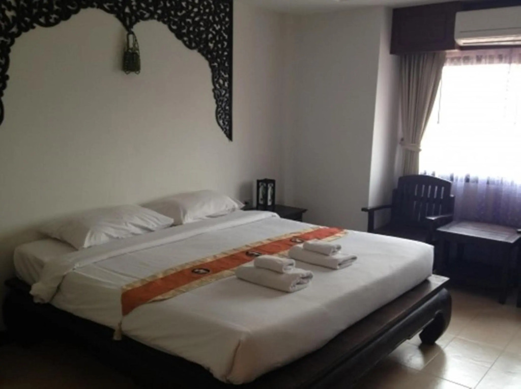 Wangburapa Grand Hotel