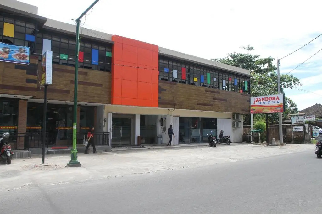 Pandora Hotel