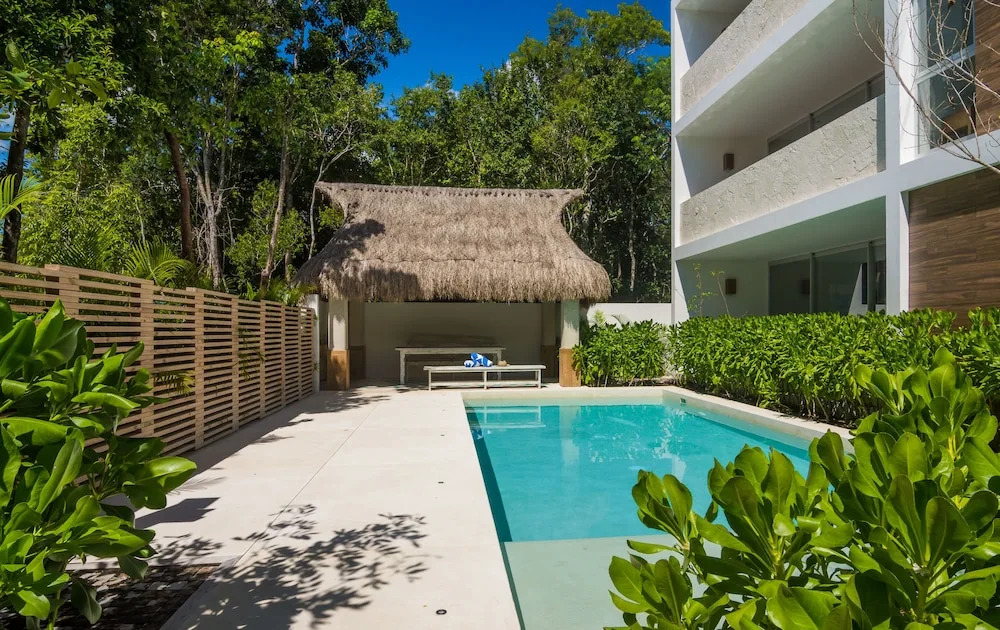 Atthakan 3 bedroom apartment sleeps 10