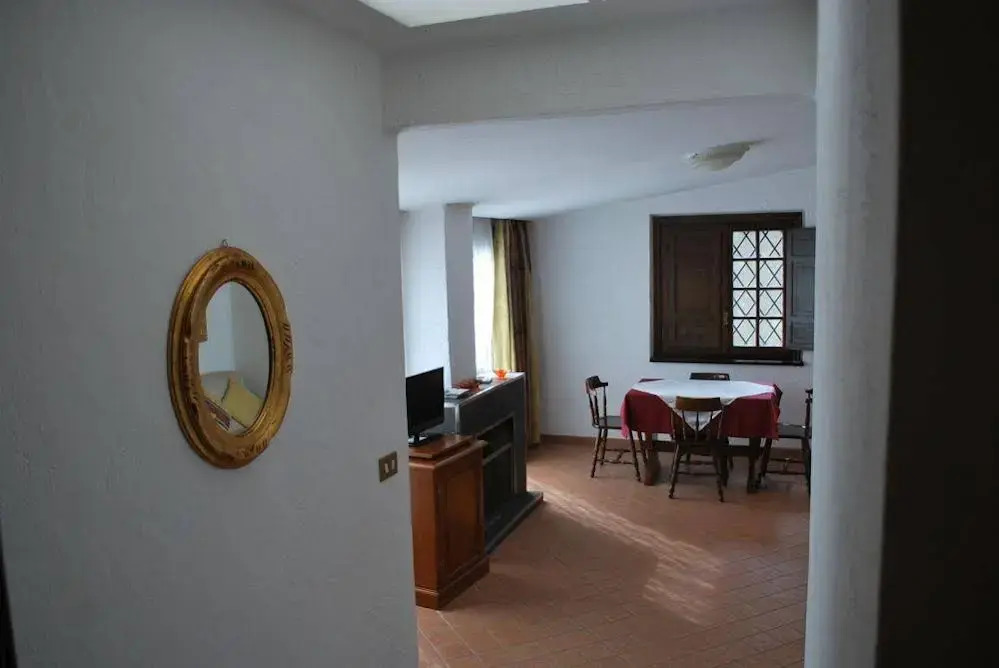 Residence Casale Mostacciano