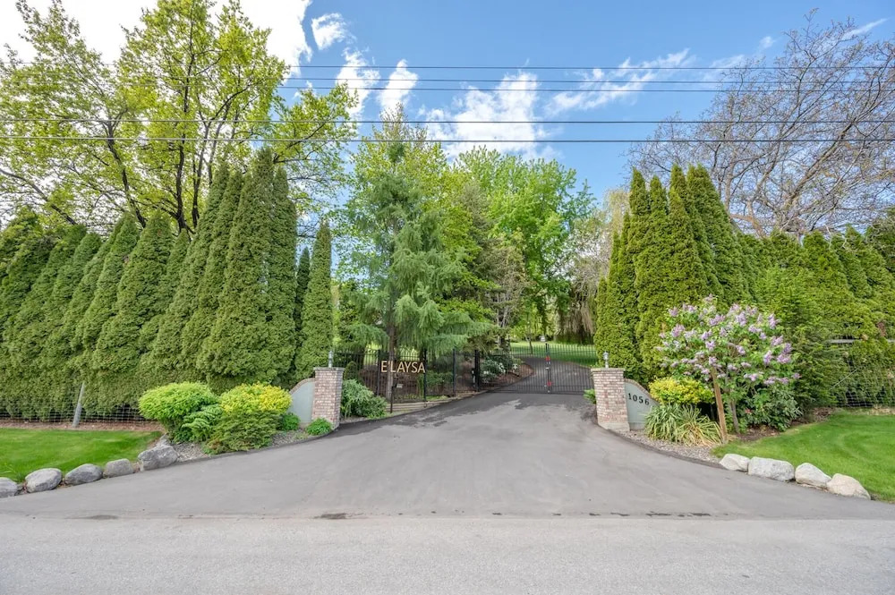 Munson Mountain Estates