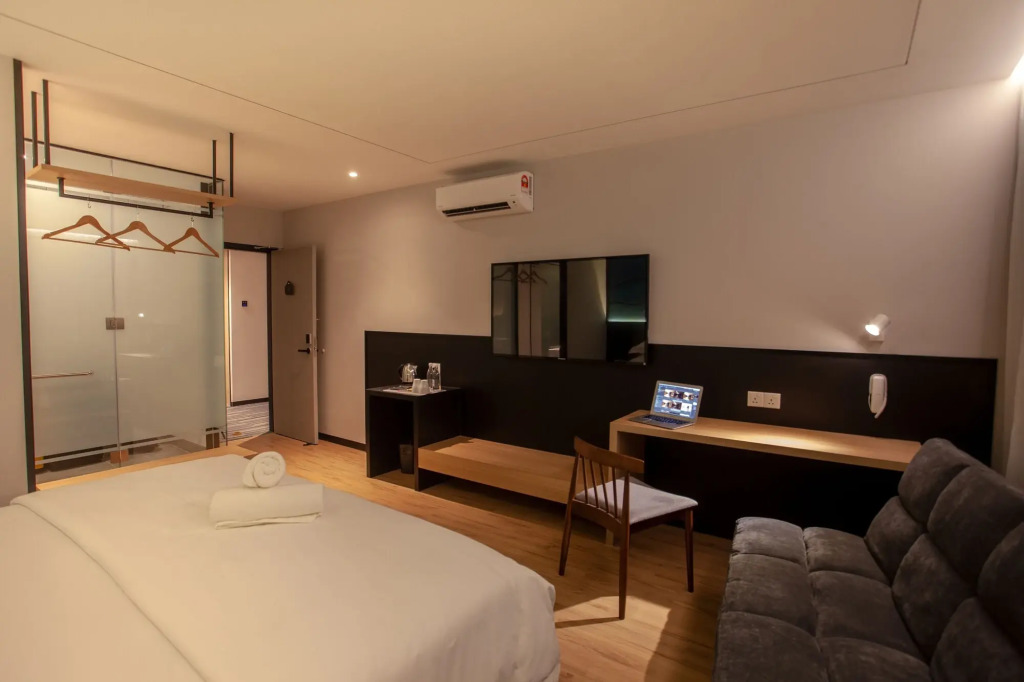 HAKO HOTEL