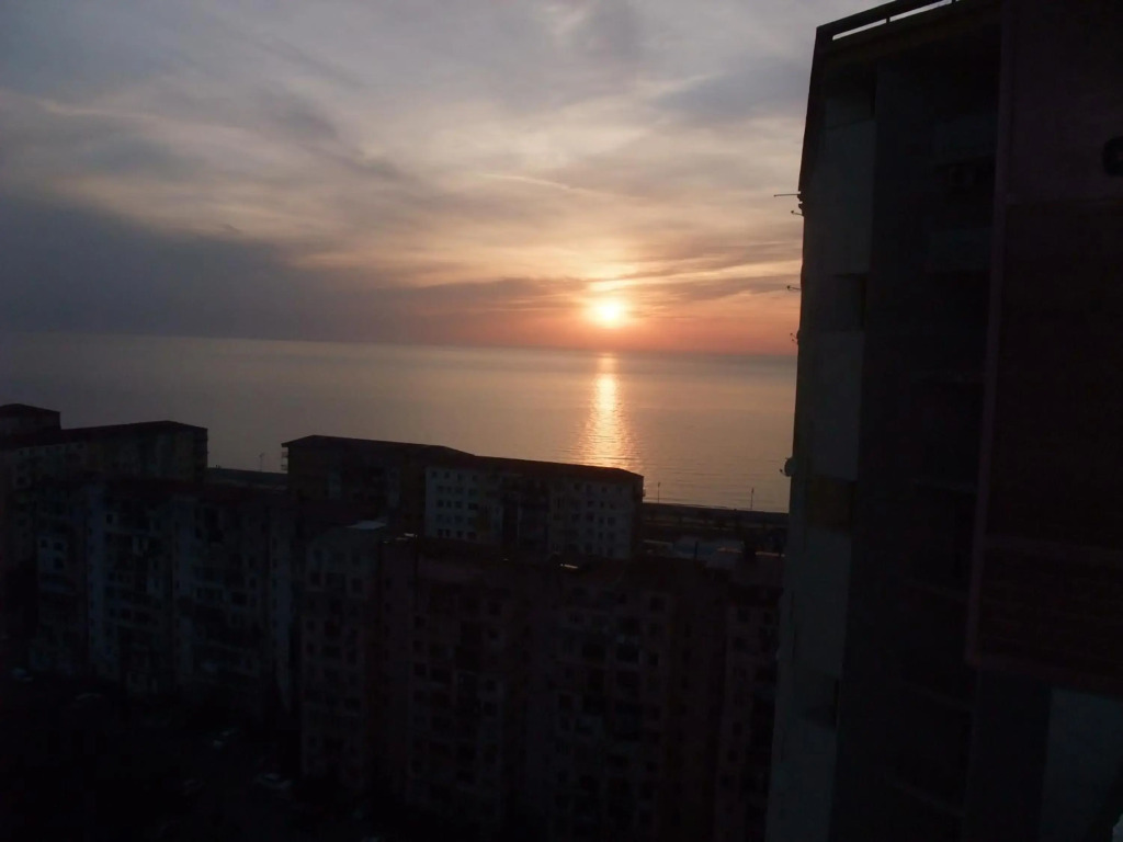 Apartment with Black Sea view