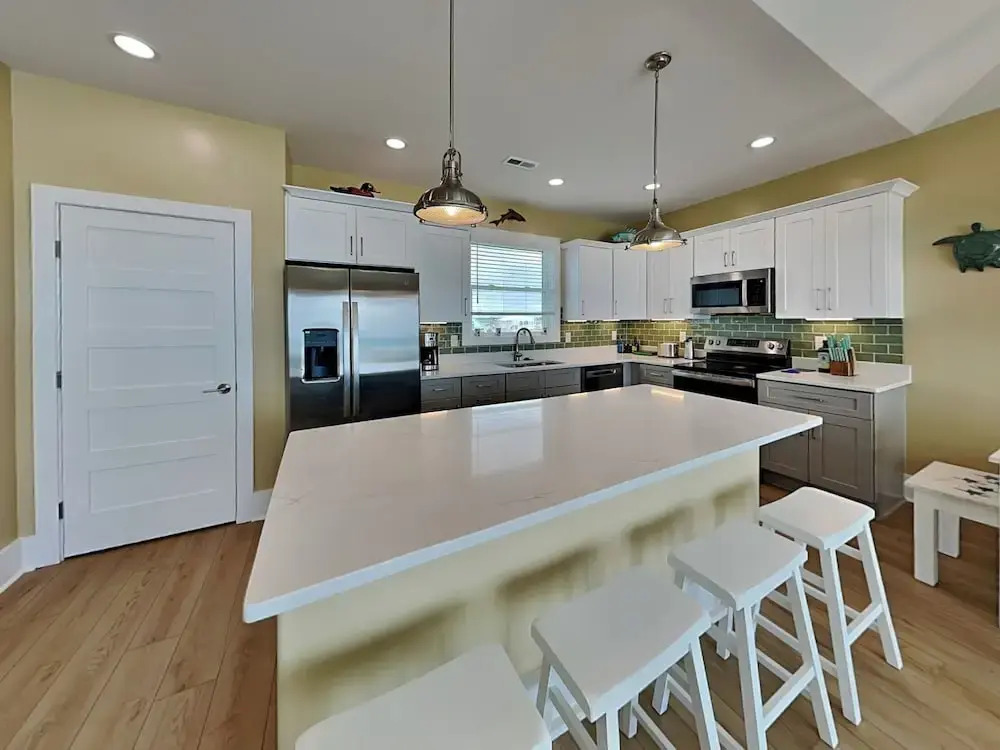 Turtle Paradise by Topsail Realty