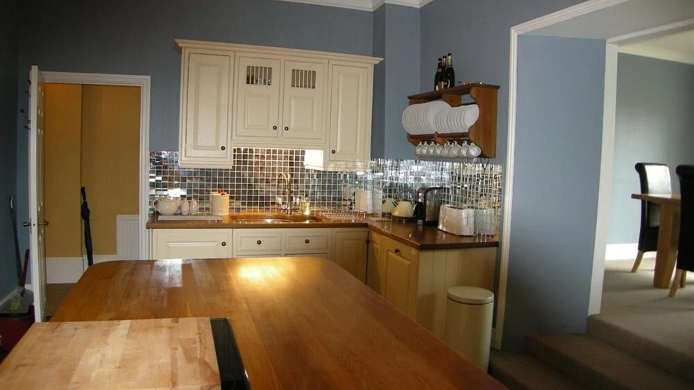 Victoria Street 35 Flat 1