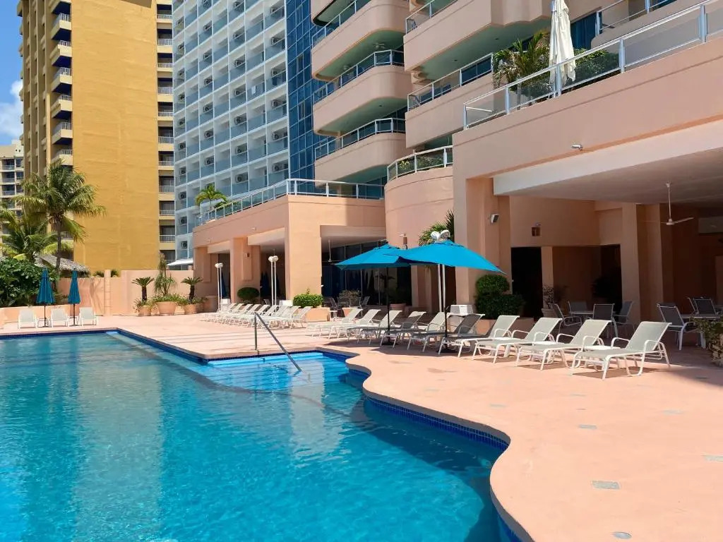 Comfortable Beachfront apartment in Acapulco