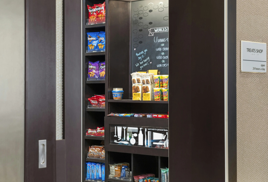 Hampton Inn & Suites-Worcester, MA