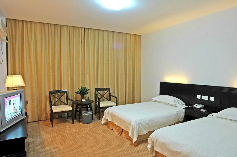 Ganzhou Iron Dragon Hotel