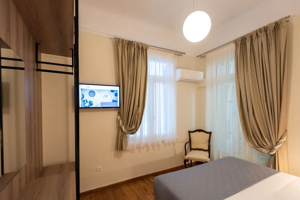 Blue Ark Lavish Sauna Suite