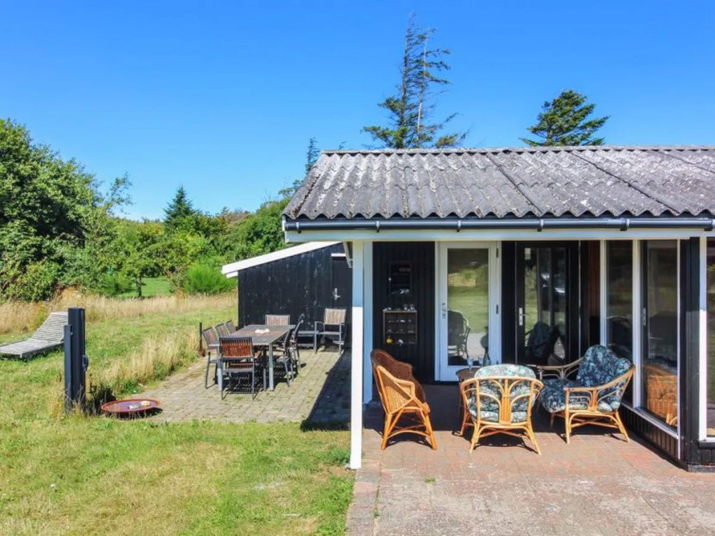 "Hunno" - 950m from the sea in NW Jutland