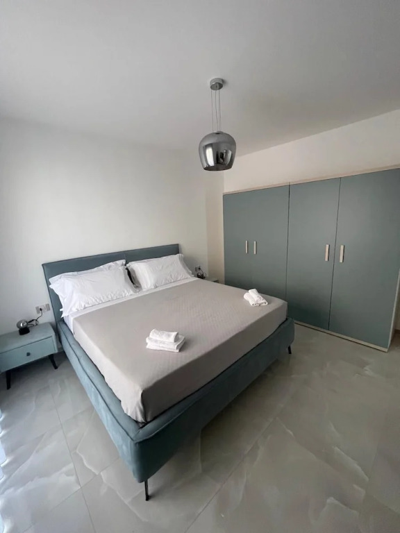 Gheloi Apartments