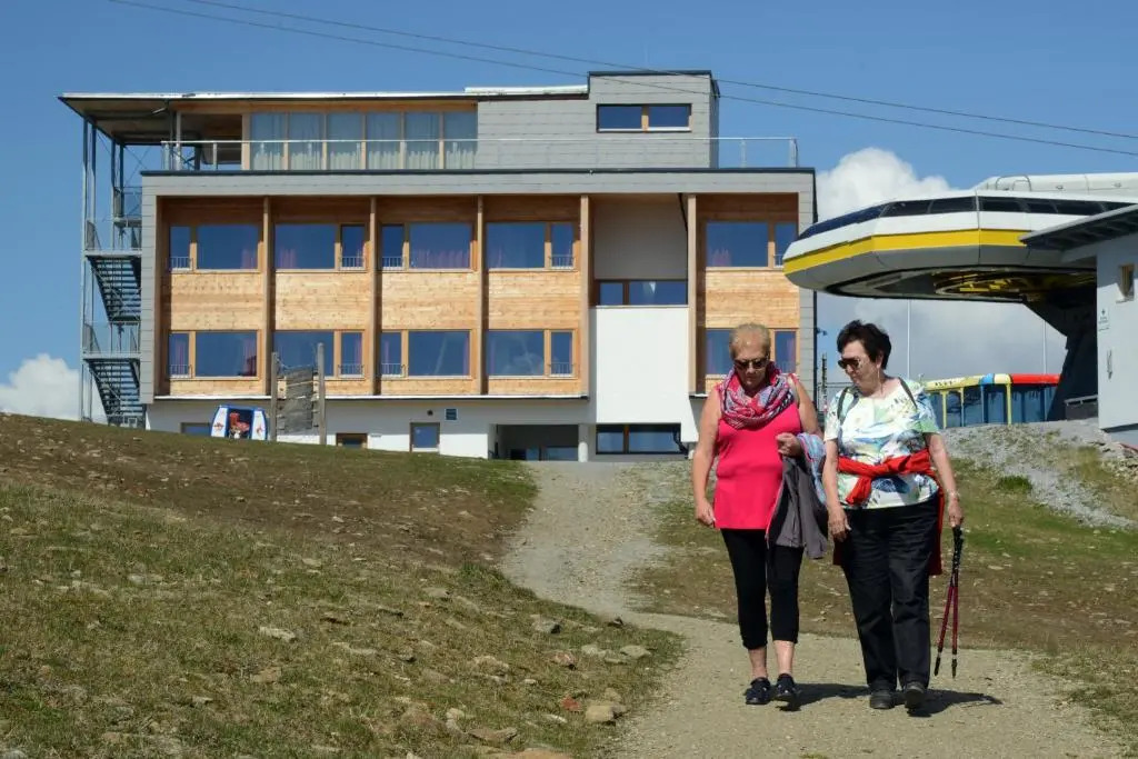 Venet Gipfelhütte