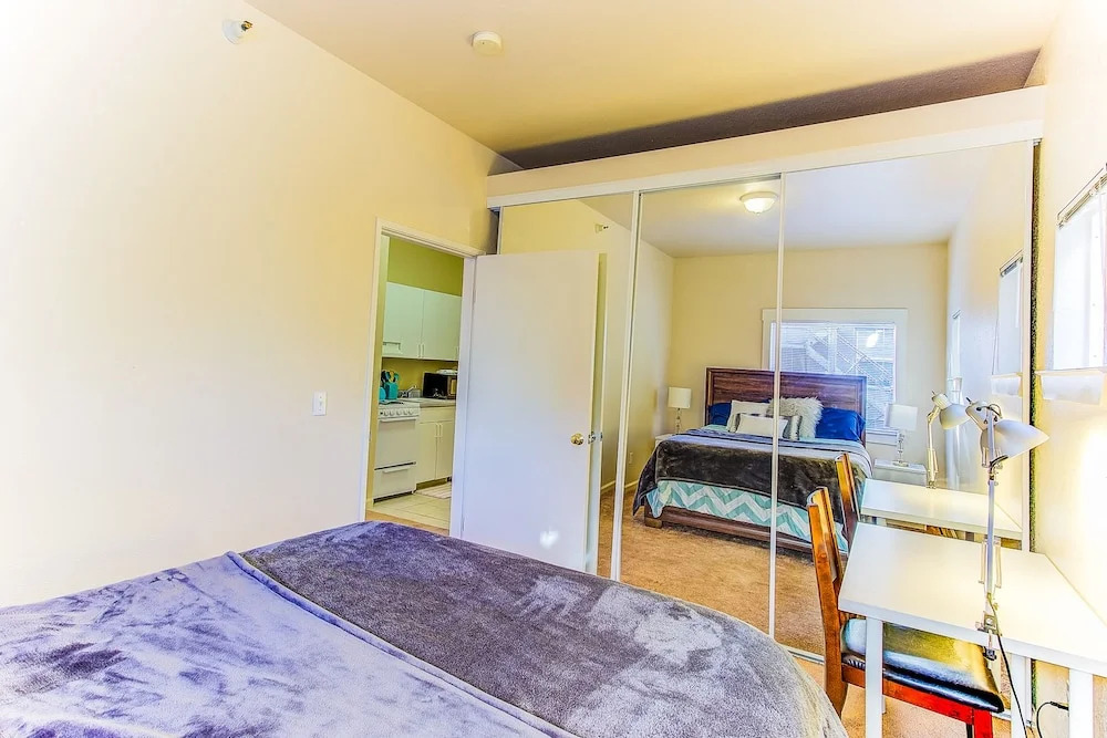 Cosy Berkeley Apartments Across UC Berkeley #121