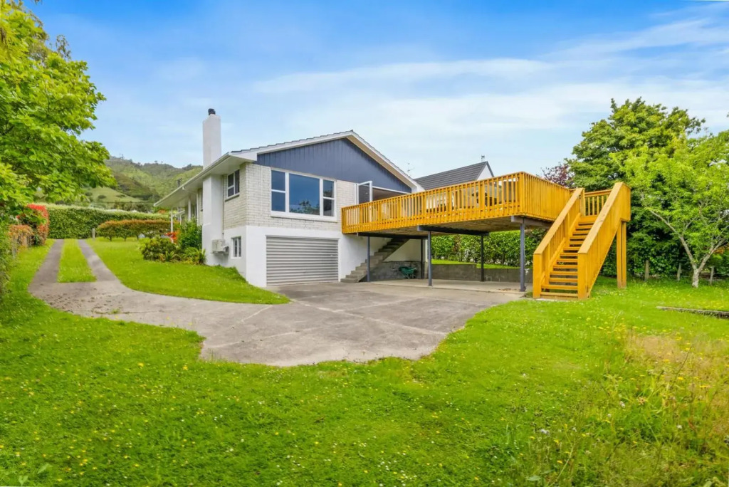 Winara Winner - Waikanae Holiday Home