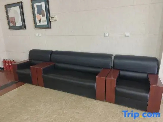 Sunshine Hotel (Yuncheng Wanda Plaza Central Hospital)