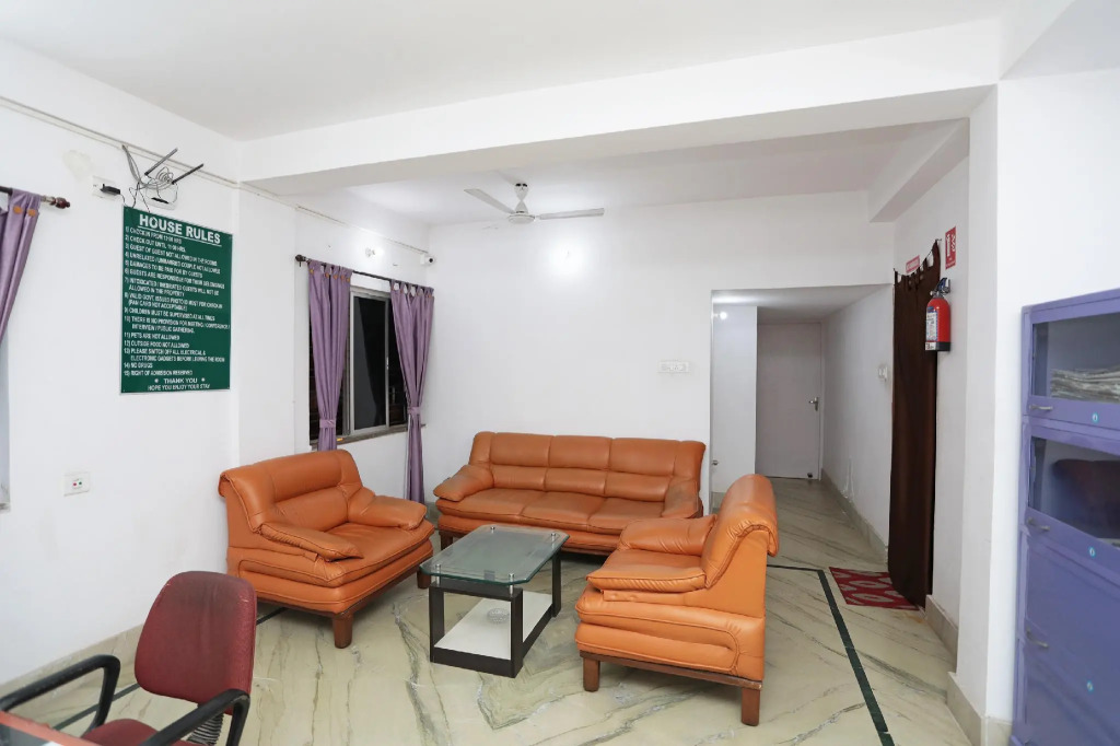OYO Flagship 9980 Violet Guest House