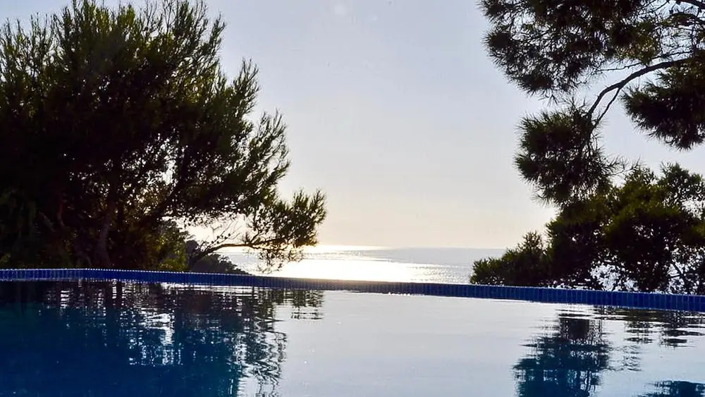 Villa Ani+