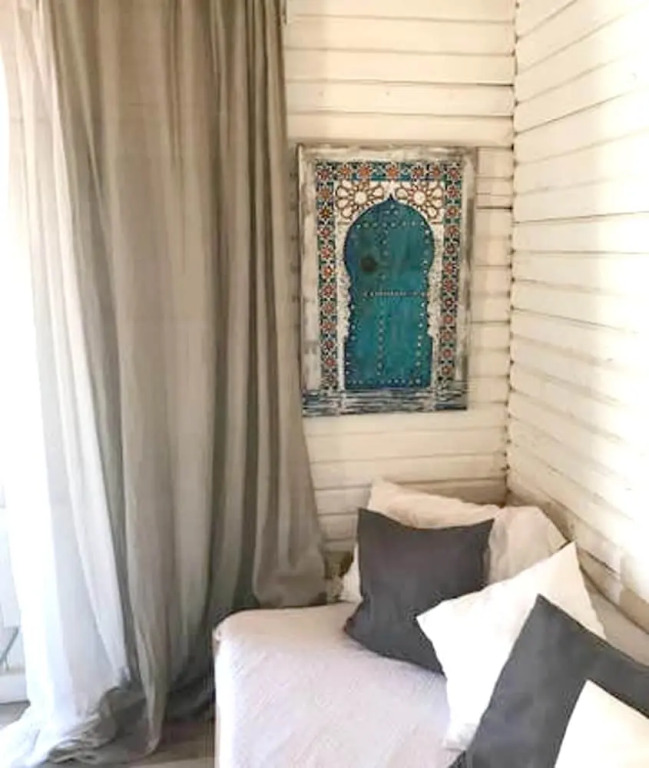 Bungalow With one Bedroom in Madrigueras, With Private Pool, Enclosed Garden and Wifi