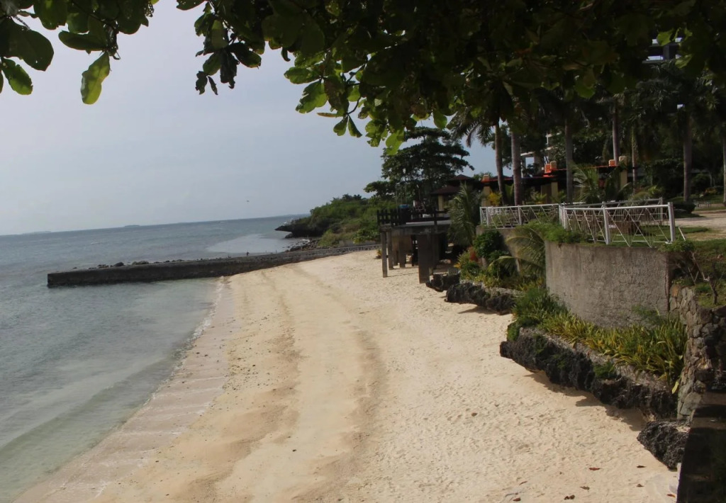 Vista Mar Beach Resort & Country Club