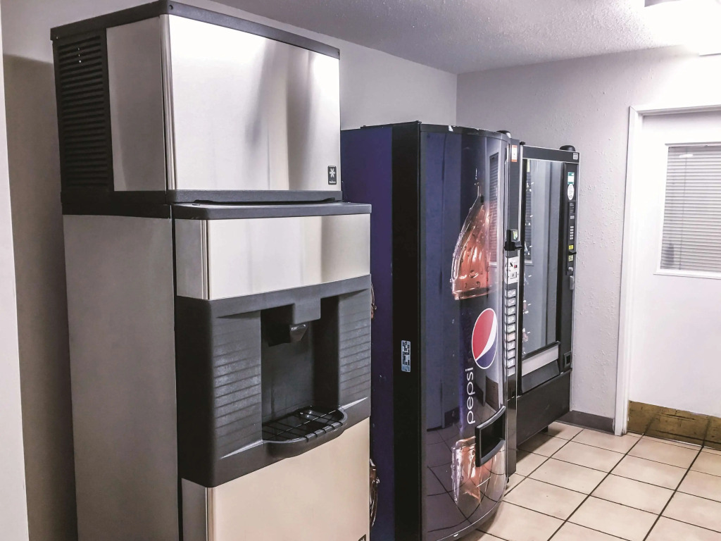 La Quinta Inn by Wyndham Moline Airport